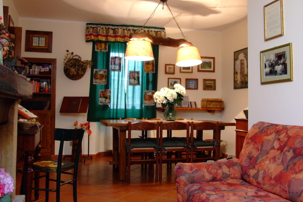 Orvinio Il Sorriso Dei Monti Bed & Breakfast エクステリア 写真